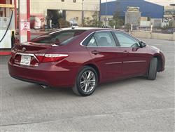 تۆیۆتا کامری